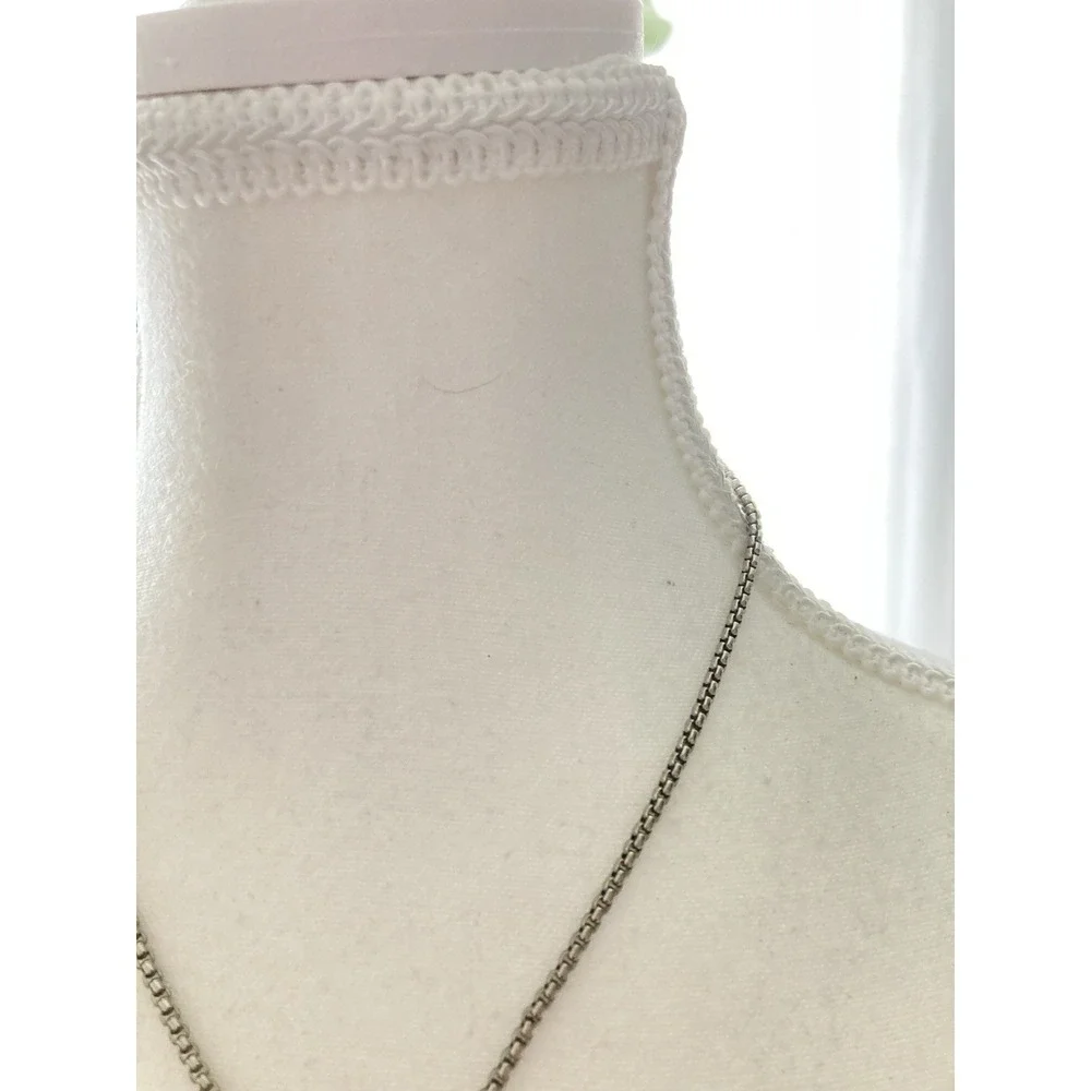 Silver Tone Filigree Swirl Pendant Necklace Rhinestone‎ Accent Abstract Teardrop